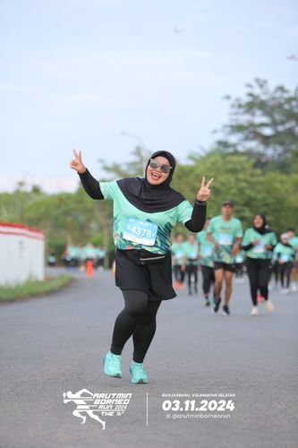 Race photo from Arutmin Borneo Run 2024
