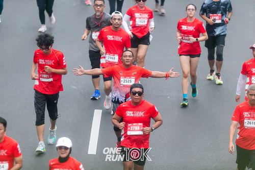 Race photo from ONE RUN 10K 2025
