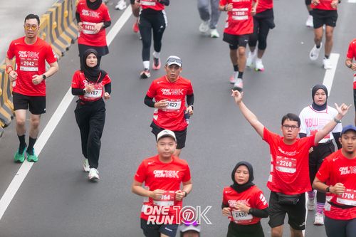 Race photo from ONE RUN 10K 2025