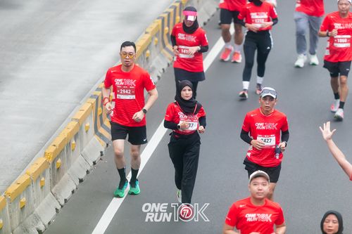 Race photo from ONE RUN 10K 2025
