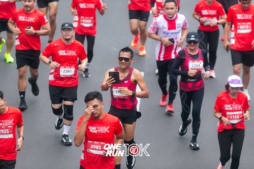 Race photo from ONE RUN 10K 2025