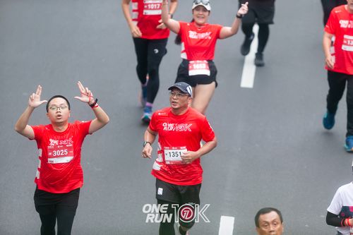 Race photo from ONE RUN 10K 2025