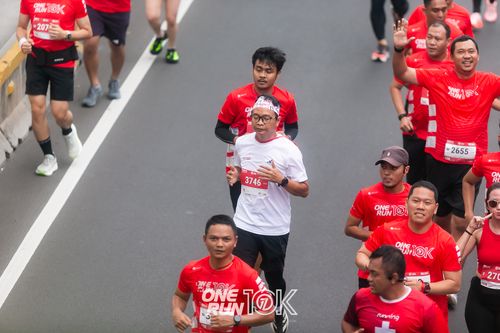 Race photo from ONE RUN 10K 2025