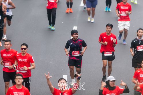 Race photo from ONE RUN 10K 2025