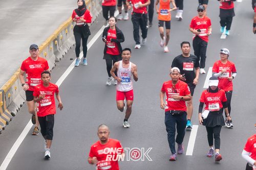 Race photo from ONE RUN 10K 2025