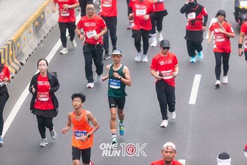 Race photo from ONE RUN 10K 2025
