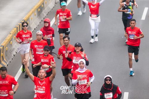 Race photo from ONE RUN 10K 2025