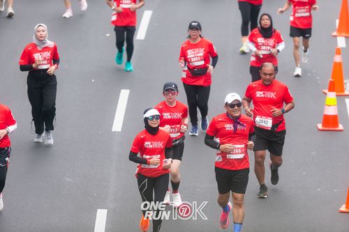 Race photo from ONE RUN 10K 2025