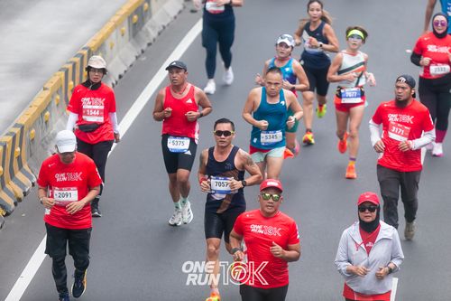 Race photo from ONE RUN 10K 2025