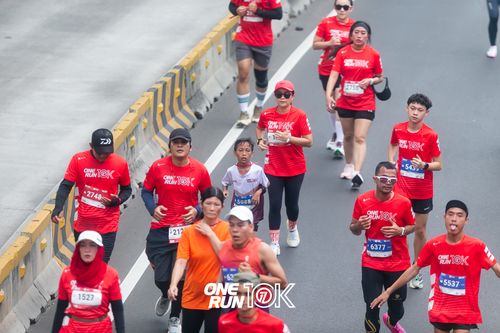 Race photo from ONE RUN 10K 2025