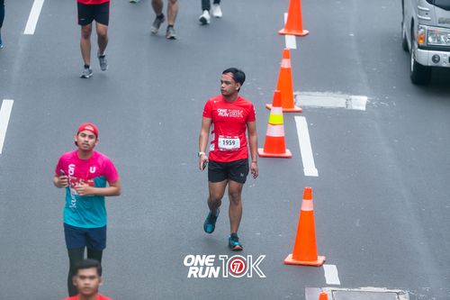 Race photo from ONE RUN 10K 2025