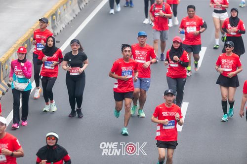 Race photo from ONE RUN 10K 2025