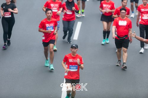 Race photo from ONE RUN 10K 2025