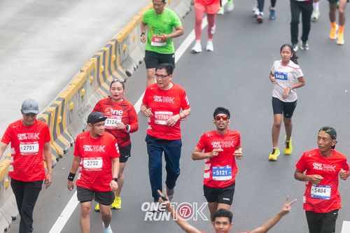 Race photo from ONE RUN 10K 2025
