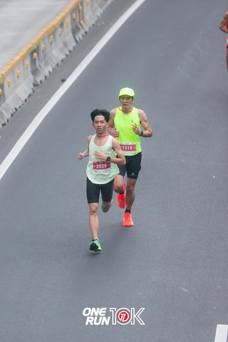 Race photo from ONE RUN 10K 2025