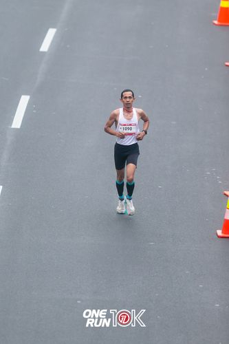 Race photo from ONE RUN 10K 2025