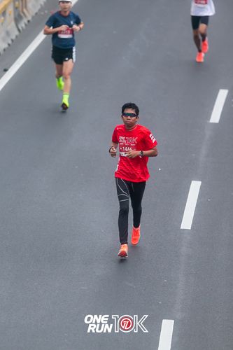 Race photo from ONE RUN 10K 2025