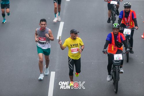 Race photo from ONE RUN 10K 2025