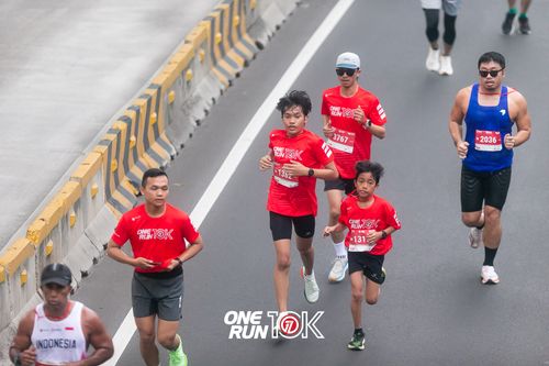 Race photo from ONE RUN 10K 2025