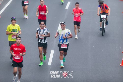 Race photo from ONE RUN 10K 2025