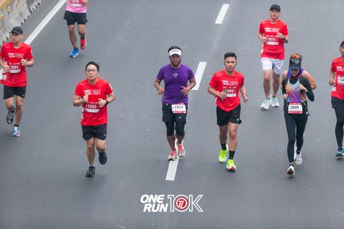 Race photo from ONE RUN 10K 2025