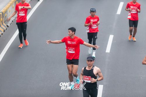 Race photo from ONE RUN 10K 2025