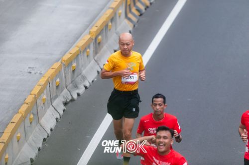 Race photo from ONE RUN 10K 2025