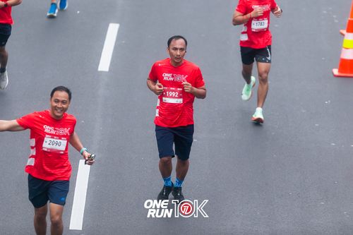 Race photo from ONE RUN 10K 2025