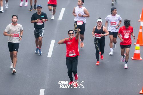 Race photo from ONE RUN 10K 2025