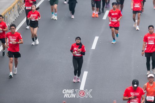 Race photo from ONE RUN 10K 2025