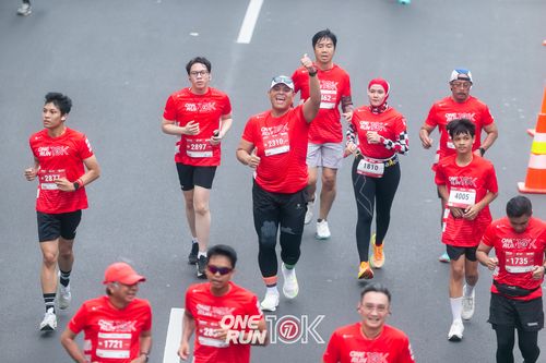 Race photo from ONE RUN 10K 2025