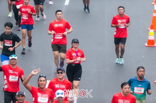 Race photo from ONE RUN 10K 2025