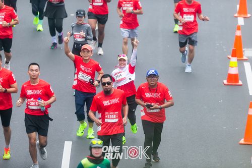 Race photo from ONE RUN 10K 2025