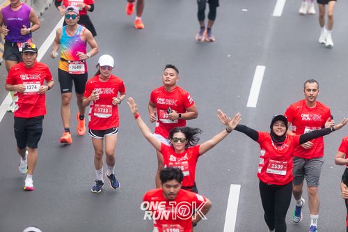 Race photo from ONE RUN 10K 2025