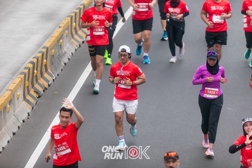 Race photo from ONE RUN 10K 2025