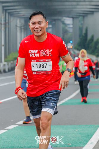 Race photo from ONE RUN 10K 2025