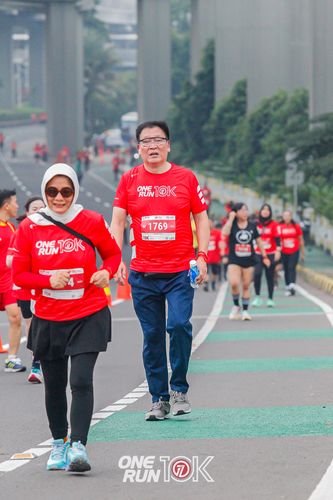 Race photo from ONE RUN 10K 2025