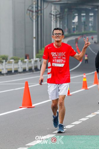 Race photo from ONE RUN 10K 2025