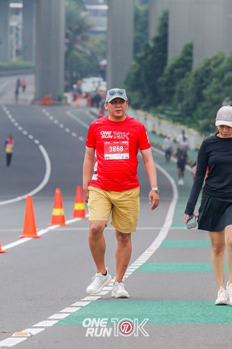 Race photo from ONE RUN 10K 2025