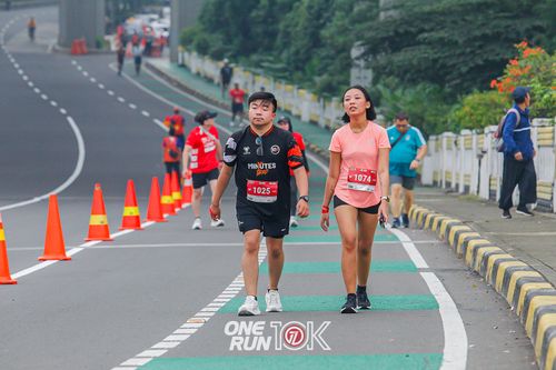 Race photo from ONE RUN 10K 2025
