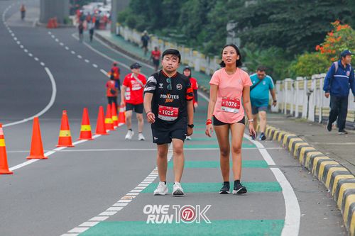 Race photo from ONE RUN 10K 2025