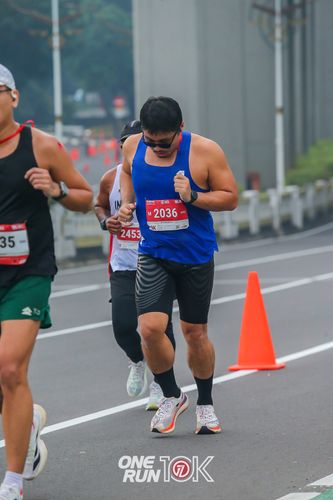 Race photo from ONE RUN 10K 2025