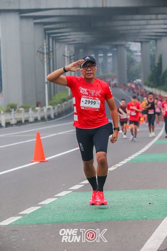 Race photo from ONE RUN 10K 2025