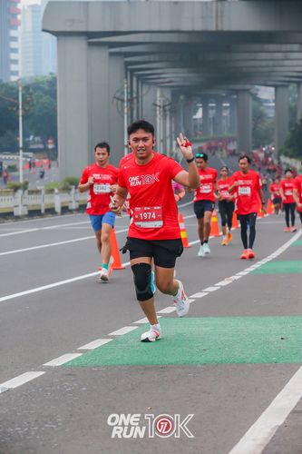 Race photo from ONE RUN 10K 2025