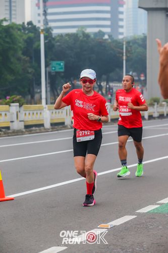 Race photo from ONE RUN 10K 2025