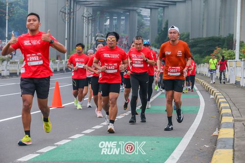 Race photo from ONE RUN 10K 2025