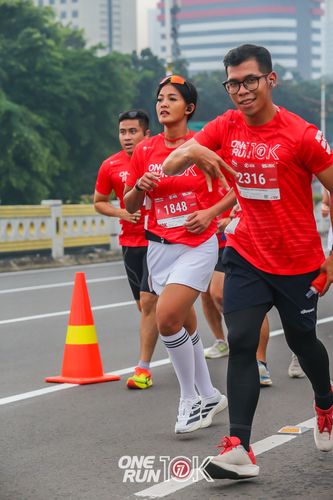 Race photo from ONE RUN 10K 2025