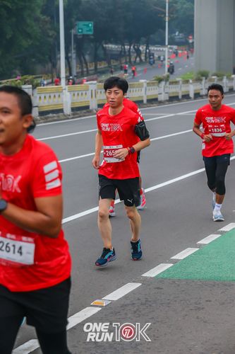 Race photo from ONE RUN 10K 2025