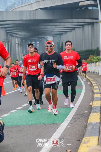 Race photo from ONE RUN 10K 2025