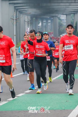 Race photo from ONE RUN 10K 2025